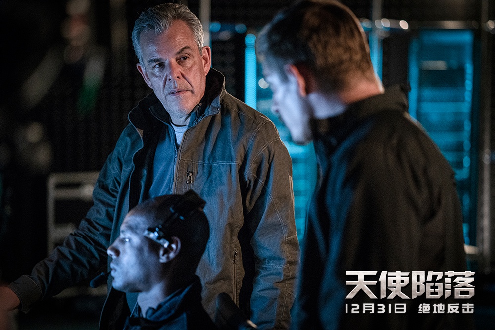 天使陷落剧情升级成跨年首选荷尔蒙爆棚第一保镖燃爆年末