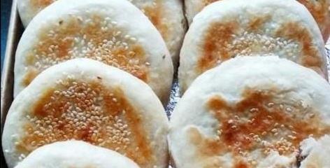 制作油酥是热油还是冷油呢?面点大厨教你技巧,原来这么简单