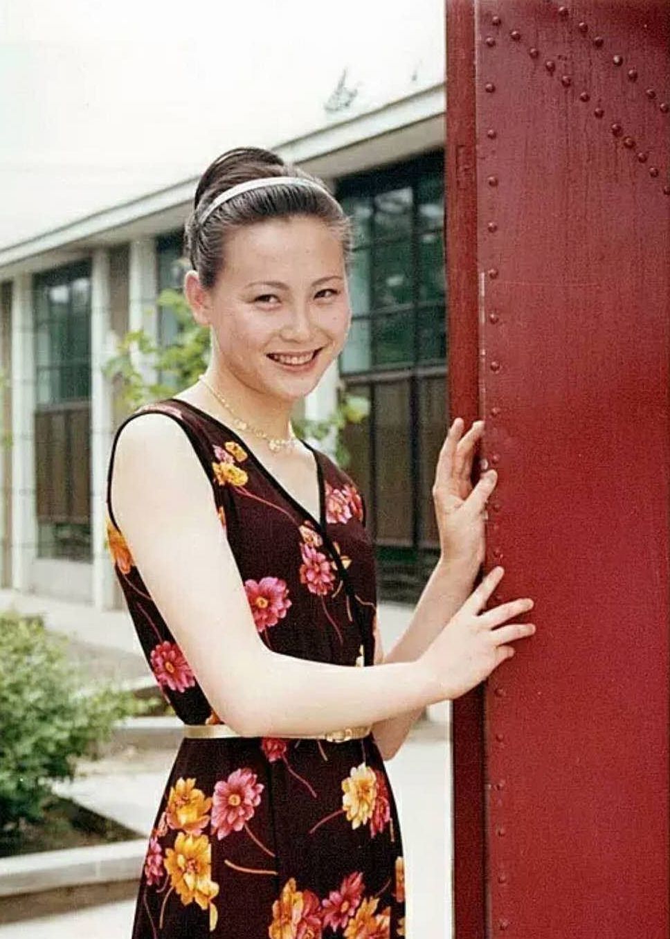 她是87红楼梦里自强上进的丫鬟知恩图报结局最好