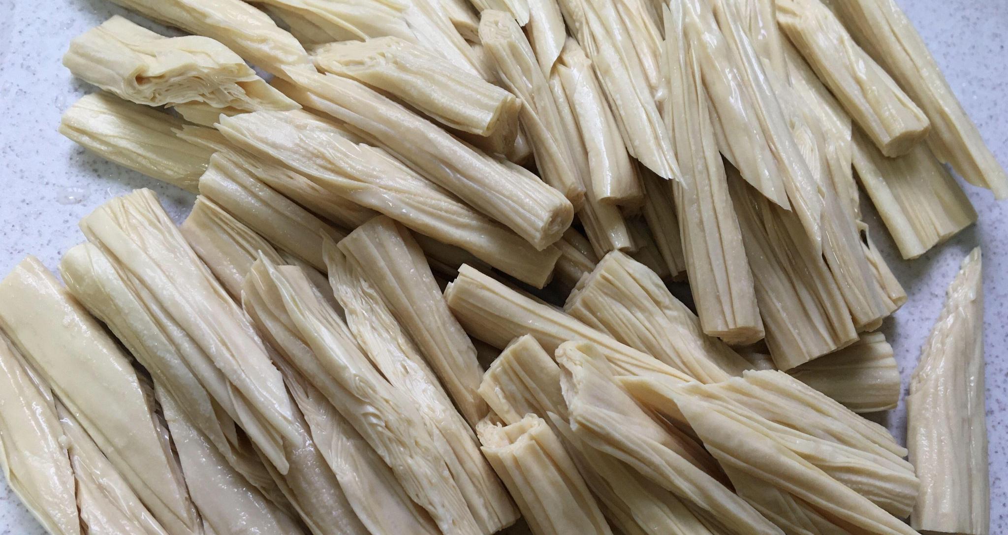 春天这菜我家经常吃,清爽开胃又好吃,简单快手,孩子常吃身体棒|腐竹