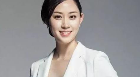 旅游,晒富,购物,看看哪些女人能有钱有闲