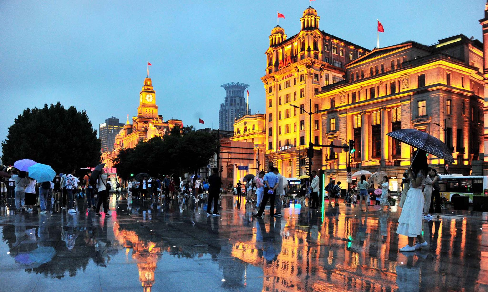 上海:梅雨季雨水滴答 魔都夜色更浪漫_高清图集_新浪网