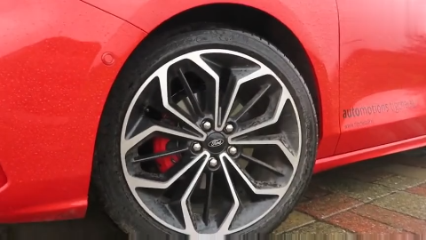 2019款福特福克斯ST-Line,按下钥匙看到内饰后