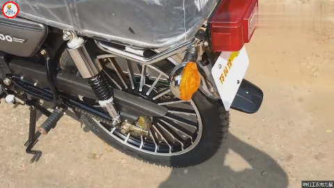 当年买不起的雅马哈二冲程摩托车rx100改款上市,如今会有人买么