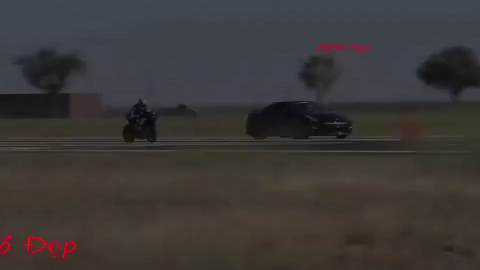 川崎H2R超摩托车,秒杀3000万布加迪,百公里加