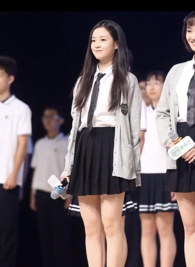 李庚希自从出演了《小欢喜》这部热播剧,就火了起来