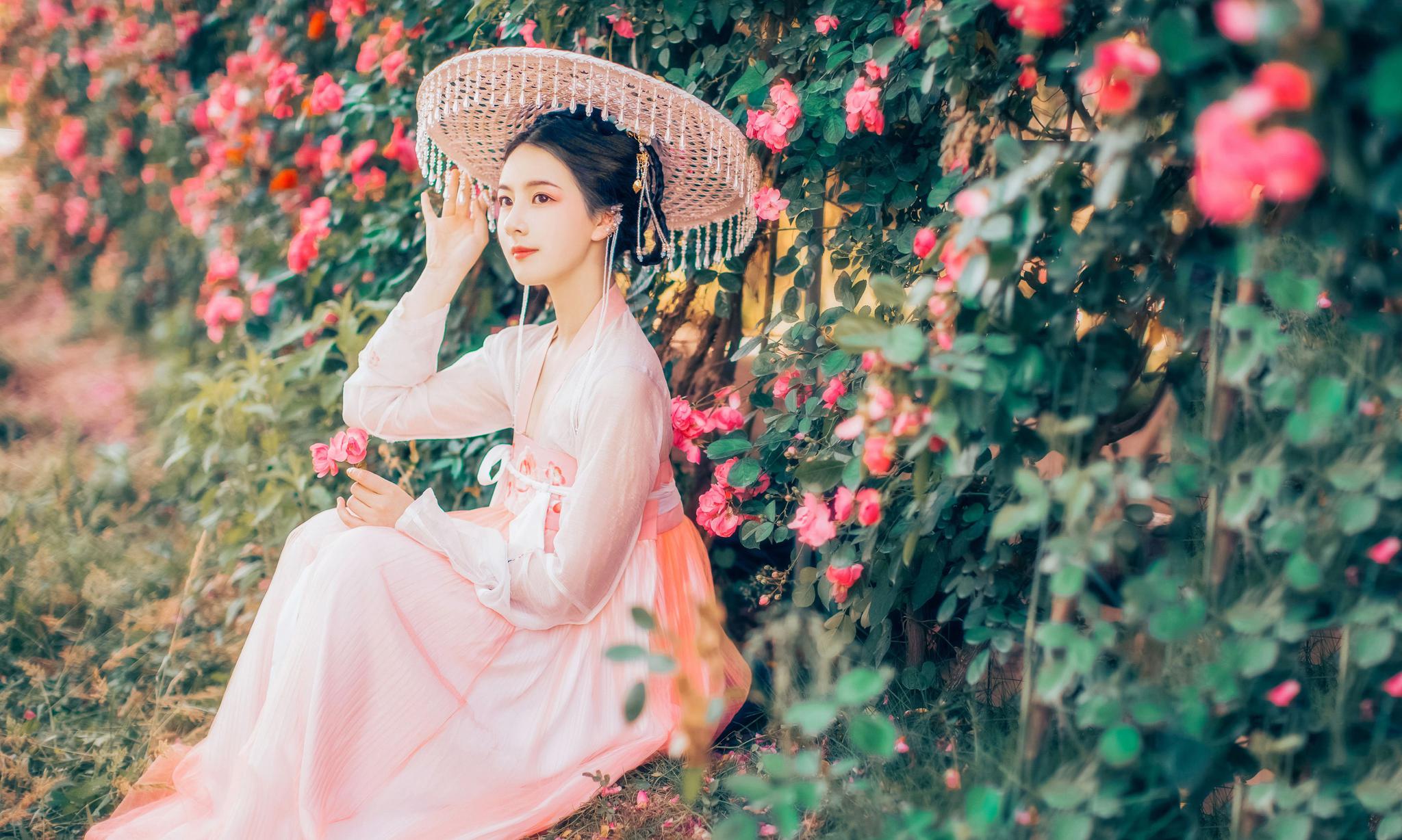 小家碧玉古典佳人风情万种美人独坐幽篁里倾城佳人归隐山林清新怡人