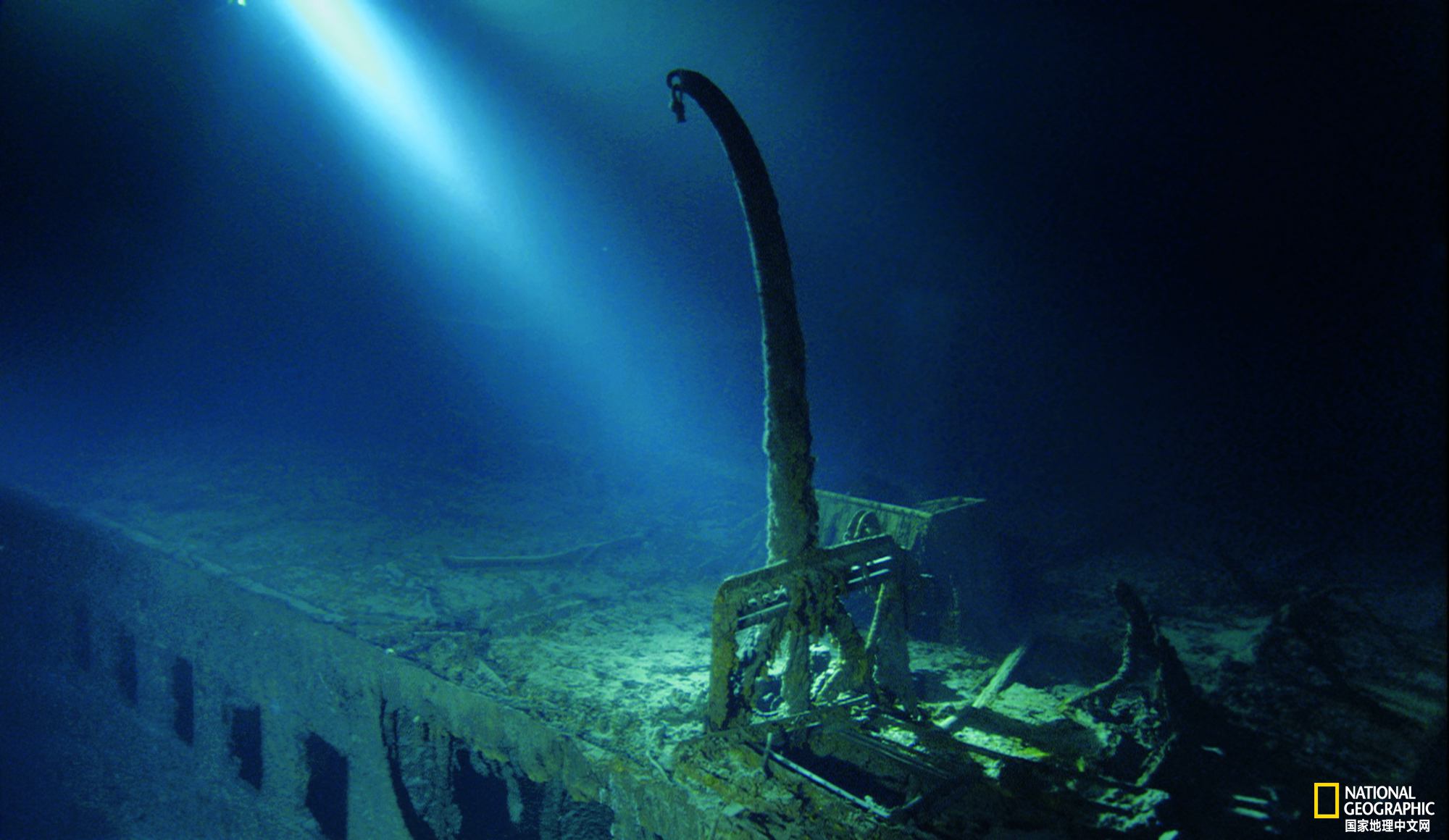 即使只看海底沉船照,泰坦尼克也有令人欲罢不能的魅力