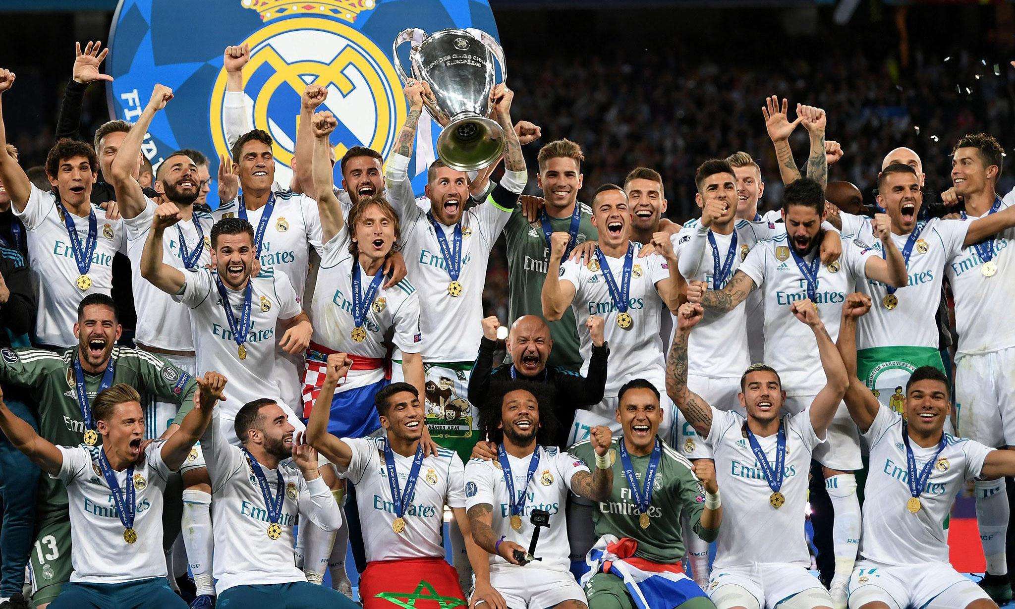 皇马是欧冠夺冠次数最多的球队,他们一共13次问鼎欧冠冠军,不过本赛季