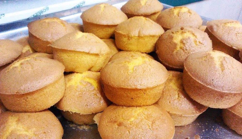 90后童年的最爱无水蛋糕在家就可以制作不含任何添加剂