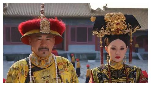 甄嬛传:为了让甄嬛重新回宫,皇上都做了什么?把皇后气出内伤