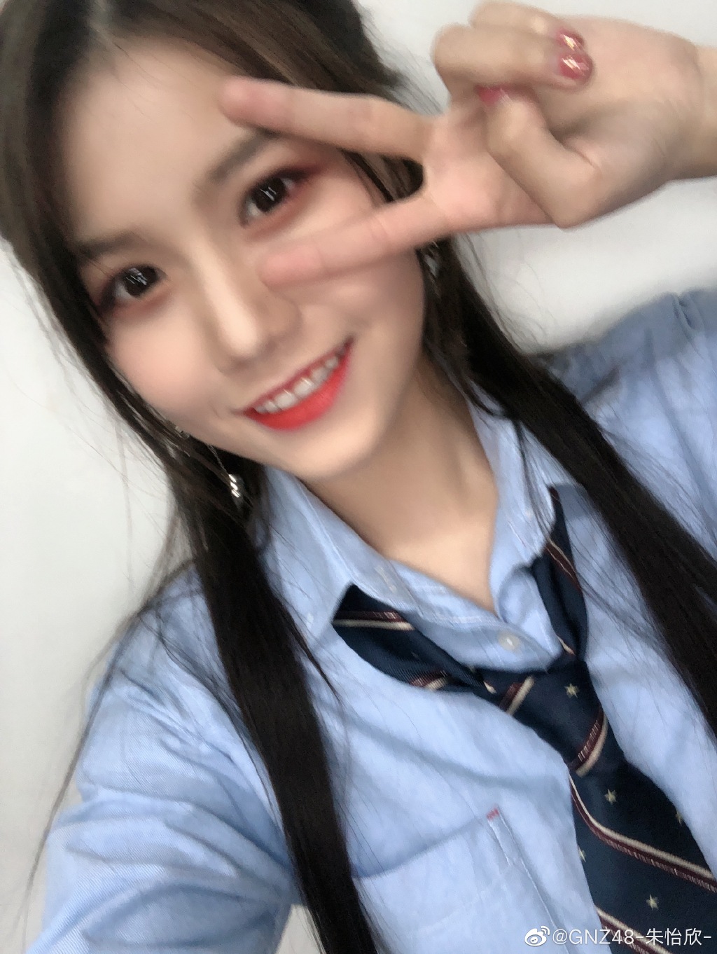 偶像女团gnz48朱怡欣迷人写真美照欣赏