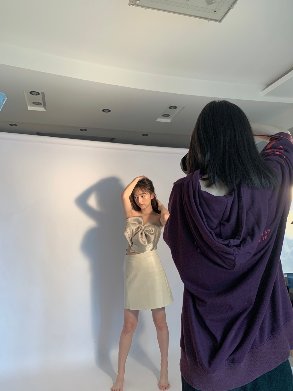 偶像美女演员黄昊月迷人写真美照欣赏