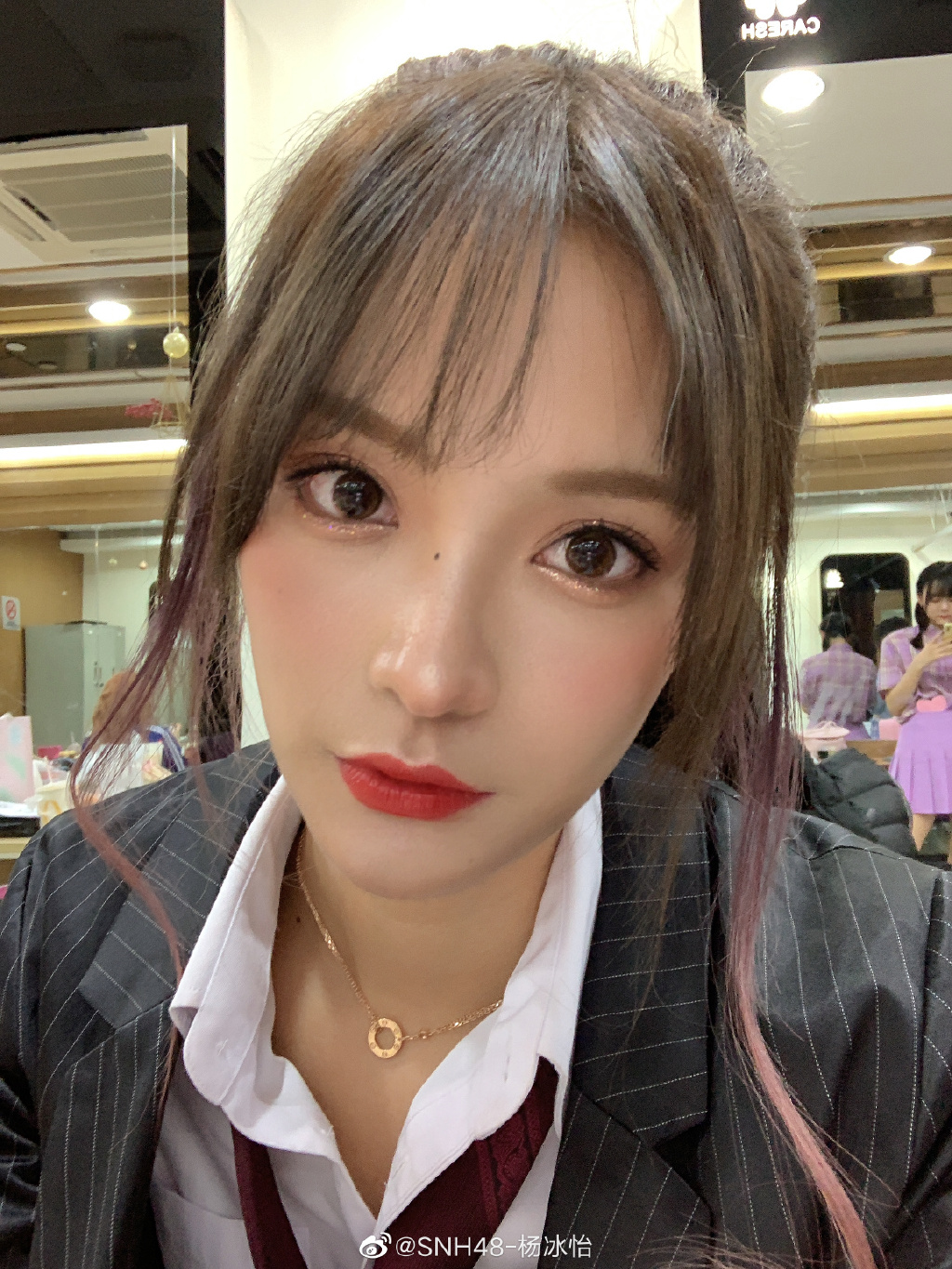 偶像美少女SNH48-杨冰怡迷人写真美照欣赏