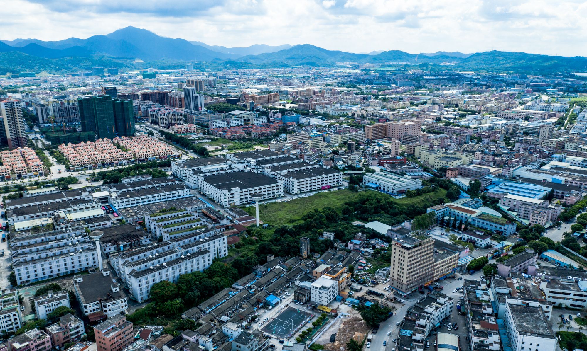 高清航拍:广东东莞清溪镇全景图片,想不到这里的人竟然讲客家话|全景