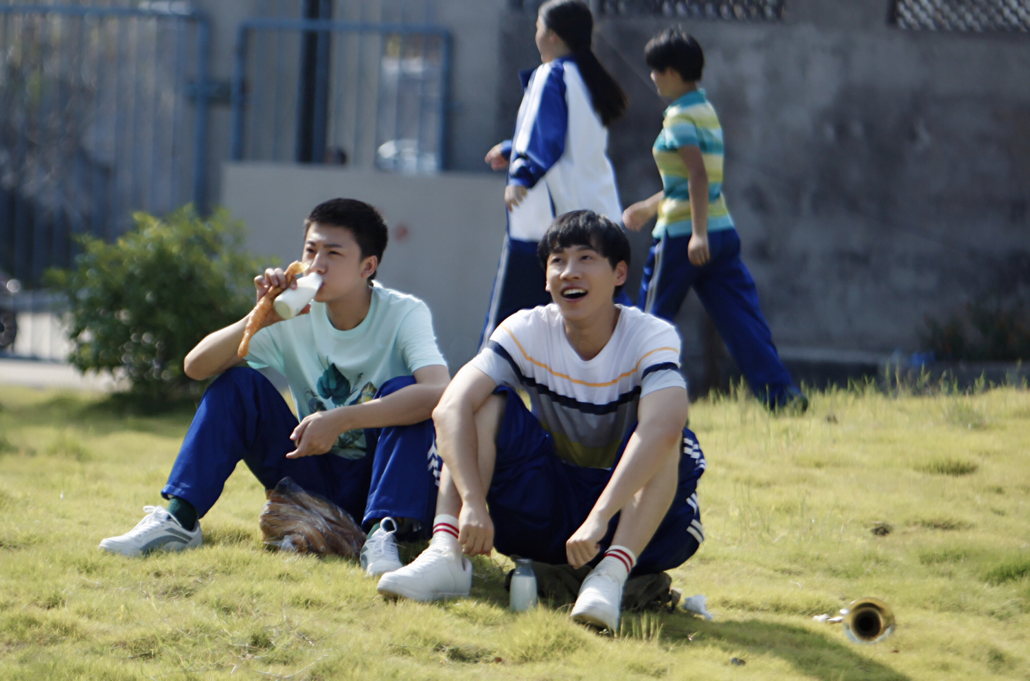 《我们的青春期》昌隆成卖货神助攻 不羁少年上演兄弟情