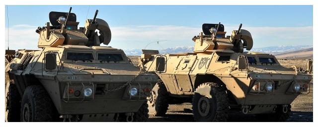 美国"悍马"装甲车,俄罗斯"虎"式装甲车,谁是真正的越野之王