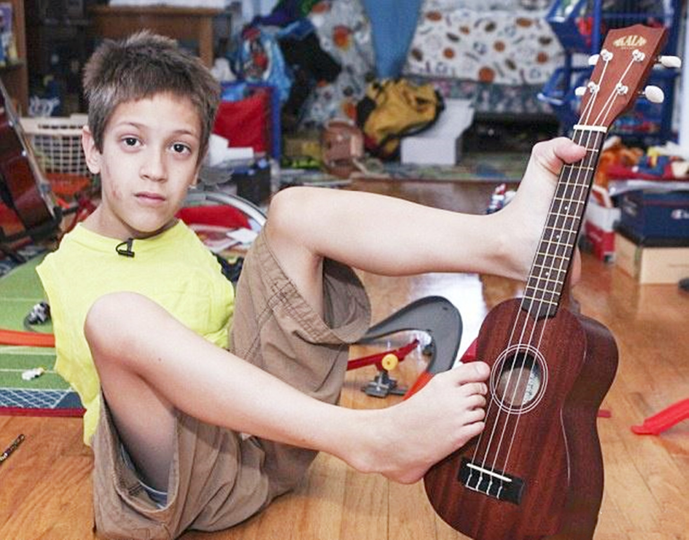 无臂也遗传?无臂妈妈诞下无臂儿:生之前就知道,但我选择坚持!