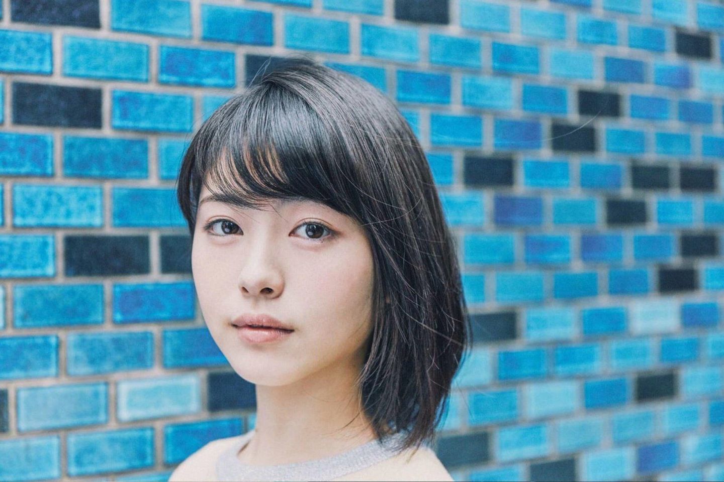 日本性感美女写真短发美女私房照图片_蛙客网viwik.com
