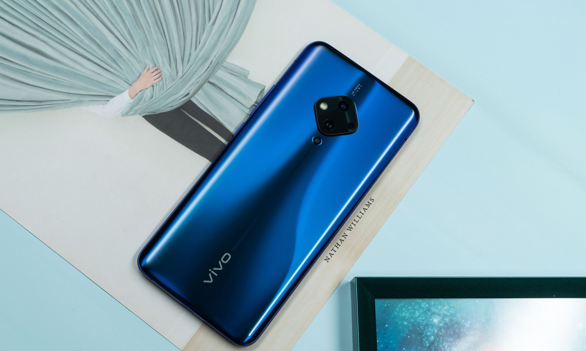 带你欣赏"变脸术",vivo s5创新图集欣赏|美颜|质感|手机_新浪新闻