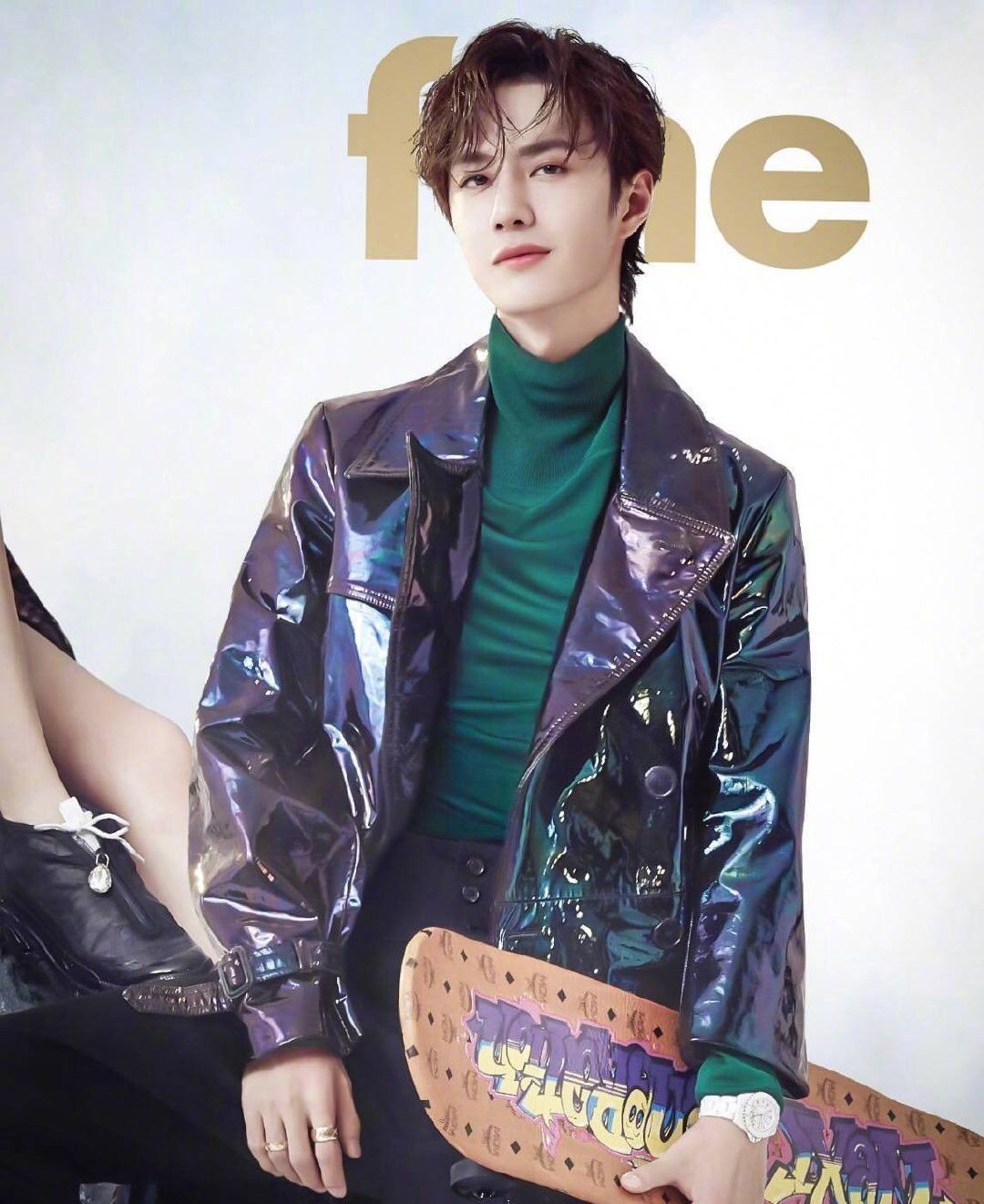 那些年王一博的杂志封面,每一帧都是大片_高清图集_新浪网