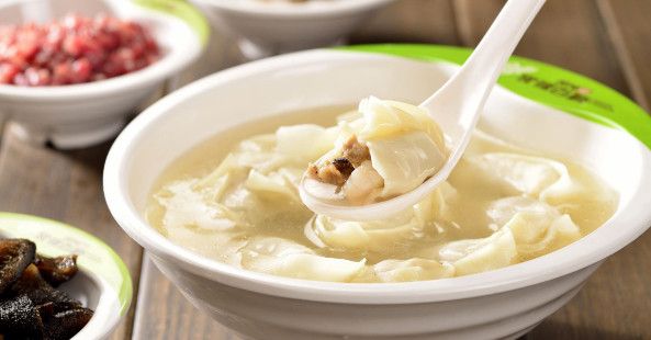 为什么馄饨在某些地方被叫做 云吞 呢