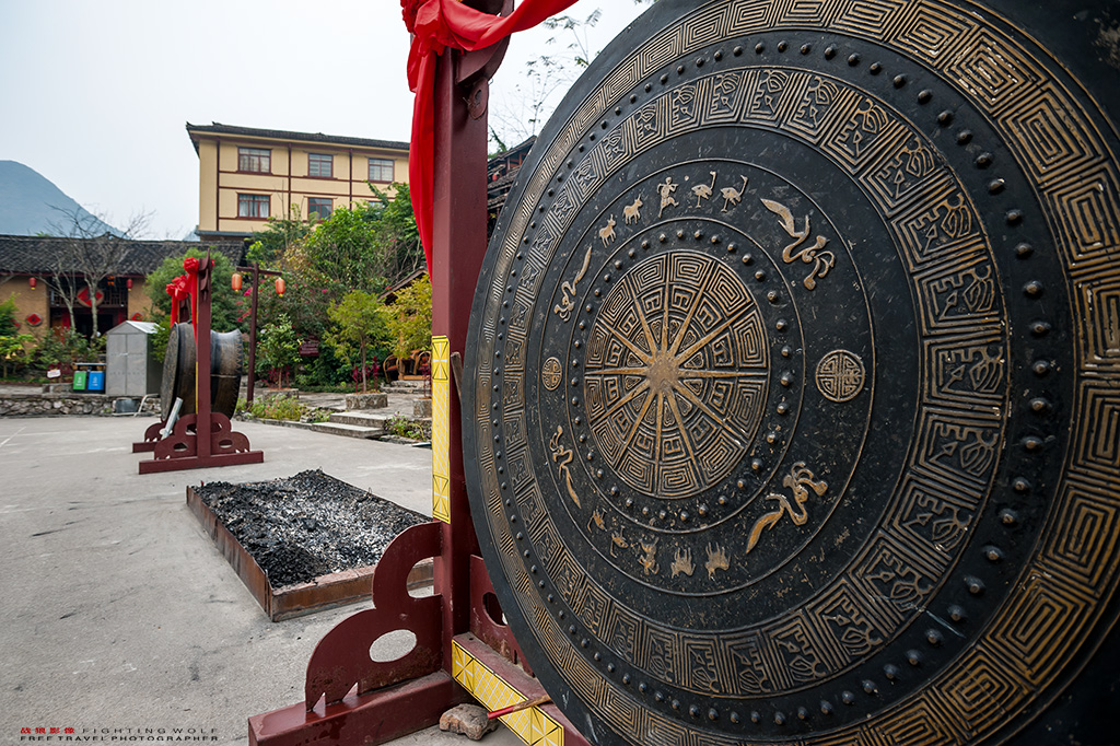 歌娅思谷|探寻神秘白裤瑶|地下大峡谷|瑶族|民俗风情园_新浪新闻