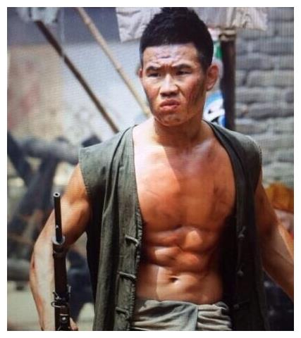 《小兵张嘎》剧中的“嘎子哥”,如今已经29岁,转型成导演|小兵张嘎|谢孟伟|嘎子_新浪新闻