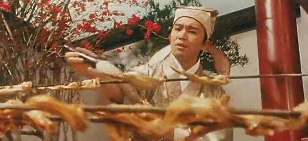 明星烧烤,周星驰用毛笔,谢霆锋大排场,刘德华的表情亮了