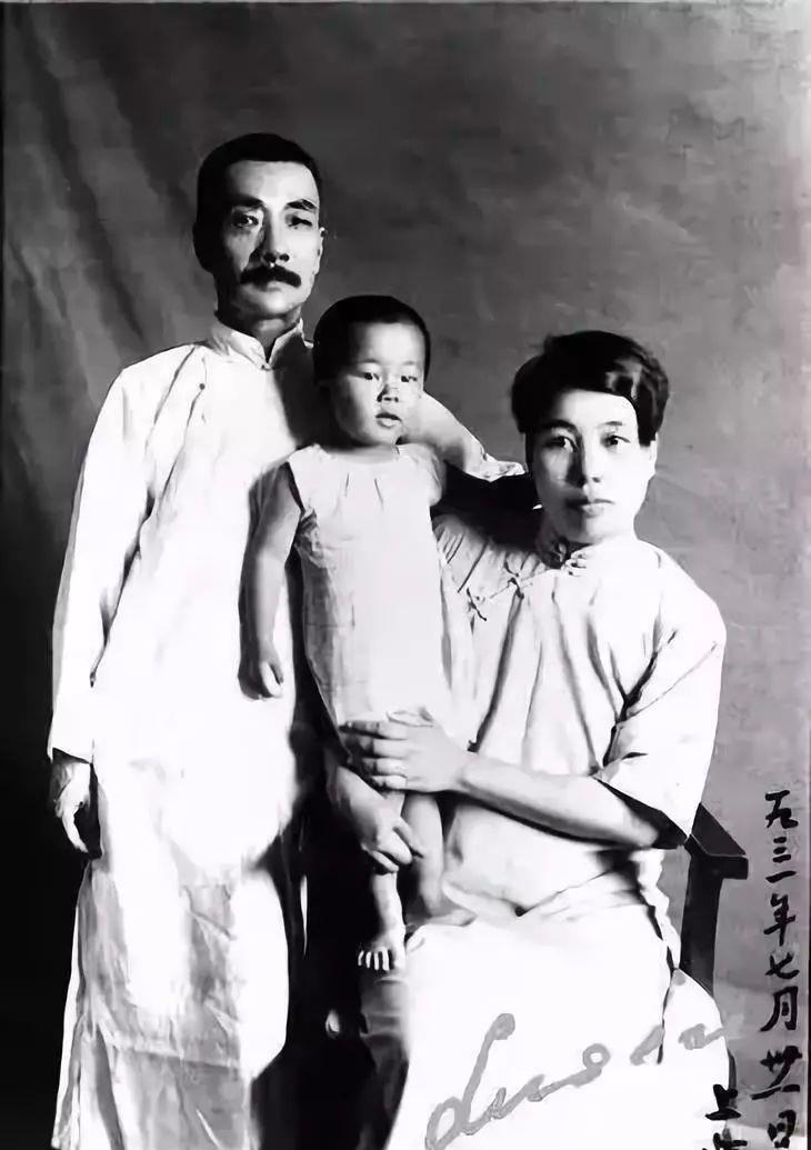 鲁迅56岁病逝儿子周海婴仅8岁留下一遗言成千古名作