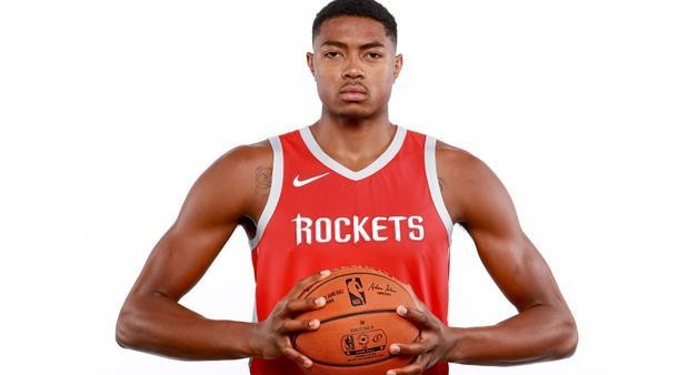 火箭队连续试训四人或将再次被吐槽放走一小将亏大了