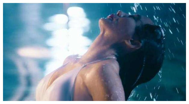 有种"毁容"叫秋雅,《夏洛》中可盐可甜,结婚后却沦为路人