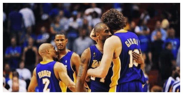 谁替科比名人堂演讲?遗孀第一,球迷:乔丹或是球迷最想看的选择休闲区蓝鸢梦想 - Www.slyday.coM 谁替科比名人堂演讲?遗孀第一,球迷:乔丹或是球迷最想看的选择休闲区蓝鸢梦想 - Www.slyday.coM