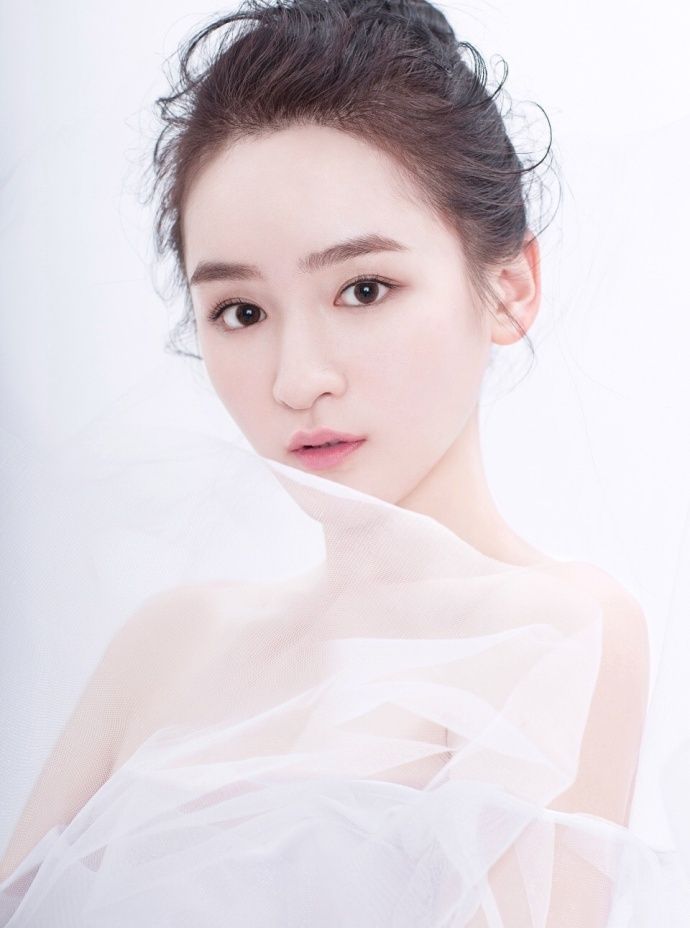 新生力量旗下艺人林雪飘一出道就是女主戏惊蛰中饰周雨寒