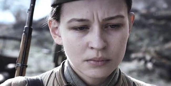 不愧是斯大林器重的苏联"狙击女王",一战杀敌309名,晋升少将