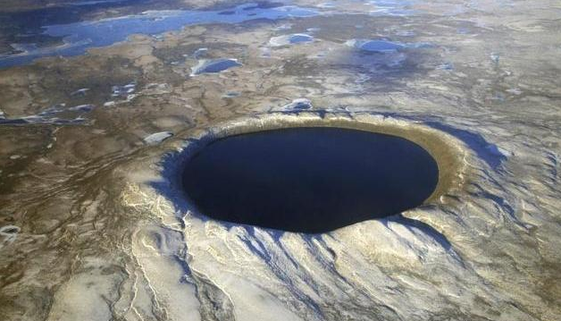 其它星球布满撞击坑, 地球上却很难看到,是这样吗?为什么?