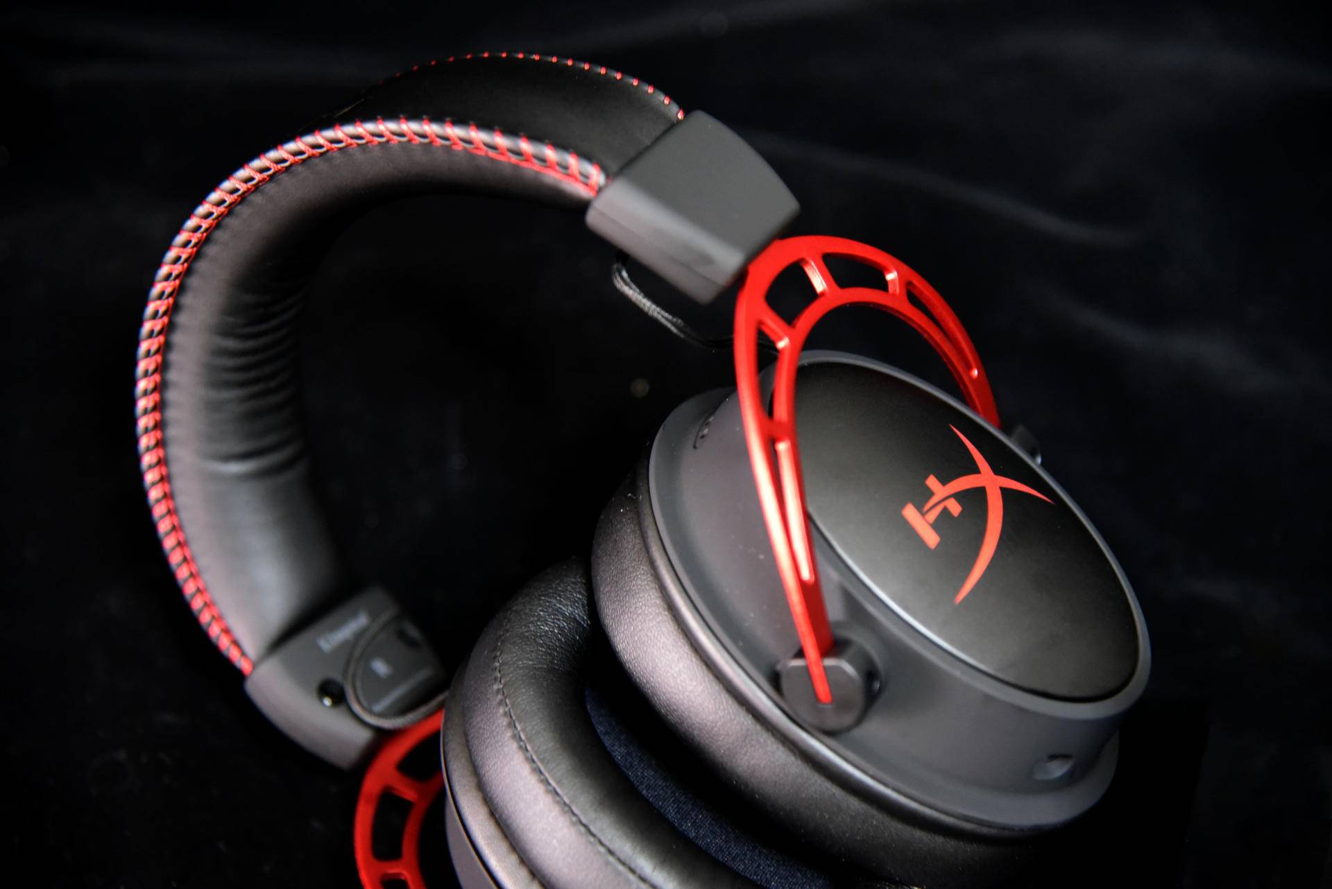 听声辨位吃鸡不难,金士顿hyperx cloud alpha耳机简评