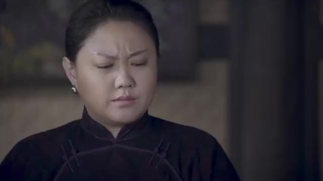 刀光枪影:郑婶知道任非常有问题,便一直劝说心蓝嫁给高天行