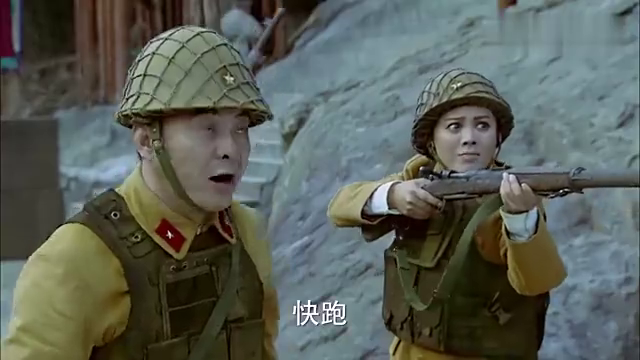 鬼子扮妇女偷地雷哪知八路,早就下套杀了俩鬼子吓破他的胆!