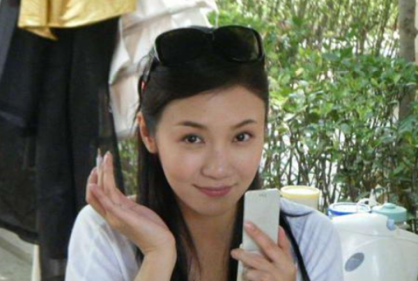 如今嫁给小包总,成人生赢家|快乐星球|王黎雯|杨烁_新浪新闻