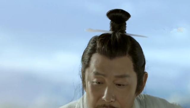《庆余年》范闲到皇宫吃饭,庆帝多次暗示他的身世,明目张胆宠他
