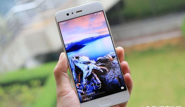 华为p10 plus还能再用几年?看看用户的真实评价