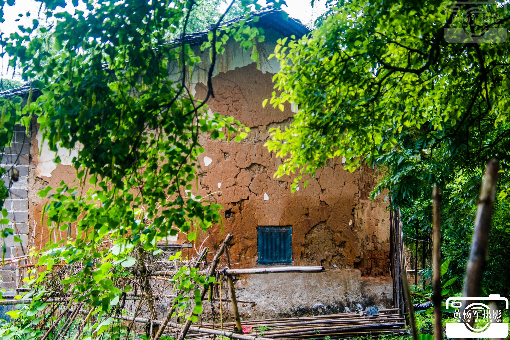 南康区唐江镇卢屋村的老屋