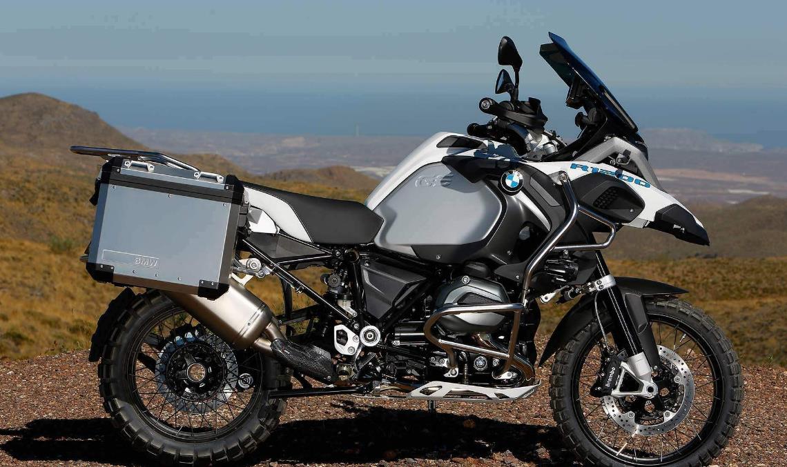 宝马f750gs续航300公里百公里加速395秒