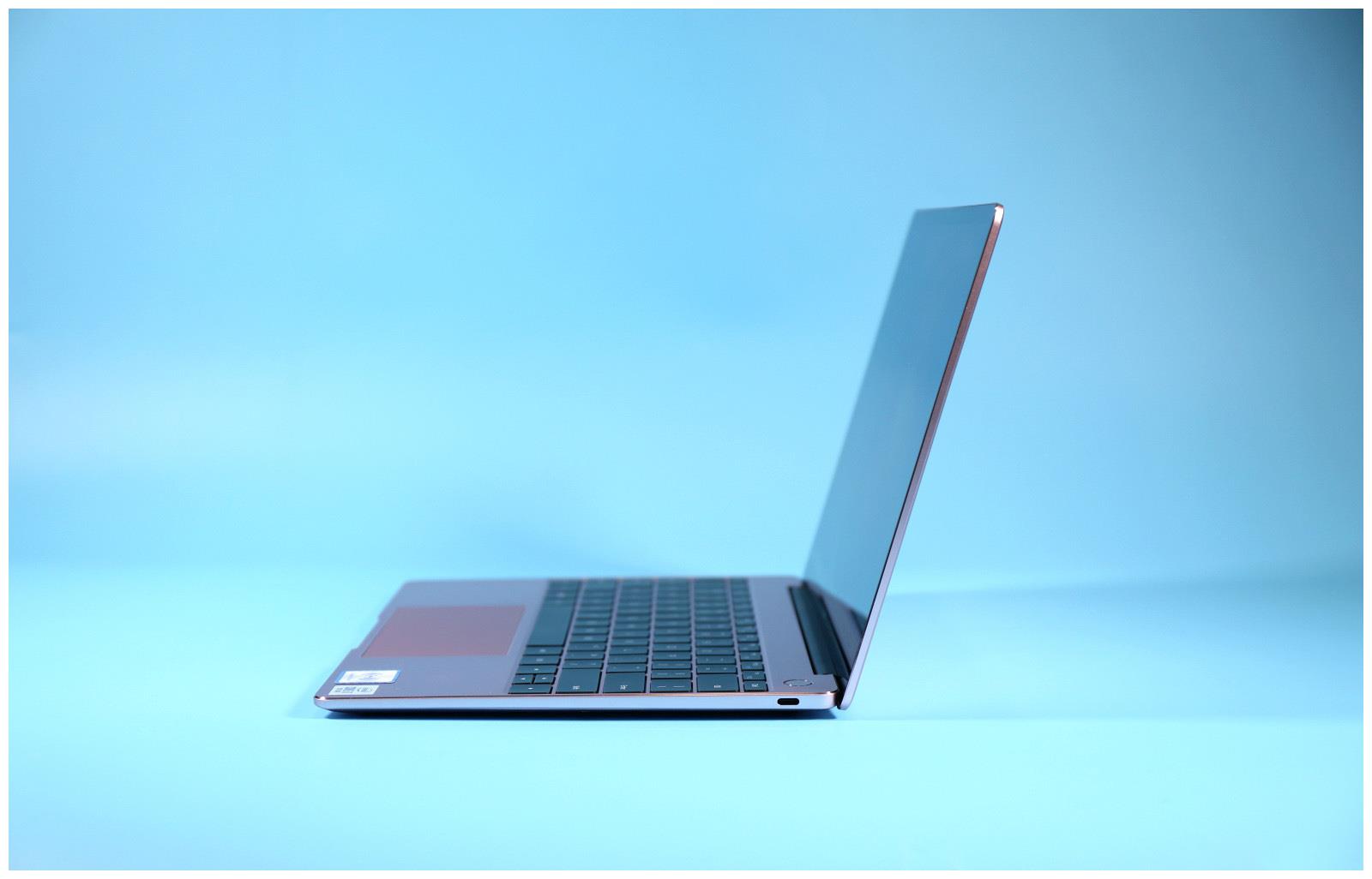 华为matebook 13 2020款配备最新英特尔第十代酷睿处理器,可选酷睿i5