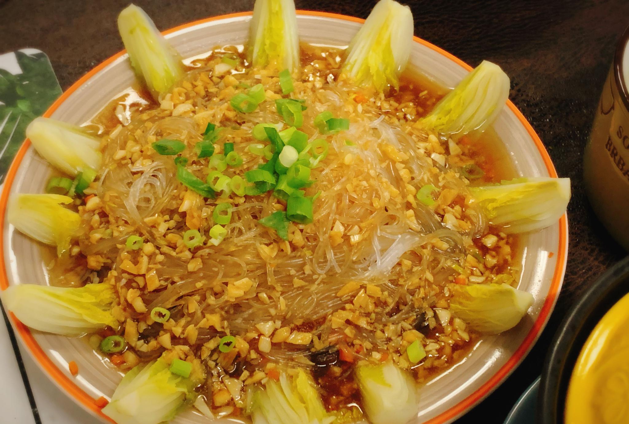 教你做蒜蓉粉丝娃娃菜,看着就有食欲,让你尝一口就