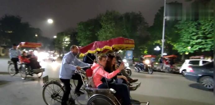 见识一下越南的三轮车,被叫做“客先死”,一般中国人不敢坐|越南|见识|中国人