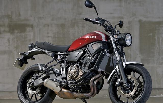 水冷双缸复古摩托,雅马哈xsr700街车,炫酷外观不输本田cb系列