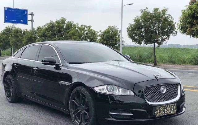 捷豹车头立标和大标的区别,哪个更有面子看完你就知道了