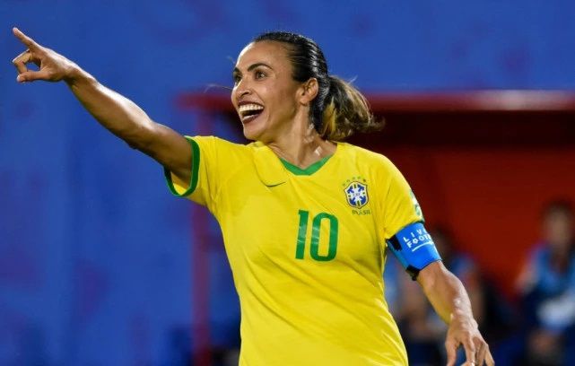 一成就超越梅西c罗,两大纪录短期无人能破|玛塔|世界杯|女足_新浪网